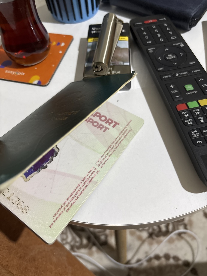 Yurtdışına çıkan oldu mu hiç ve çıktığında yaşadığı en garip olay neydi?