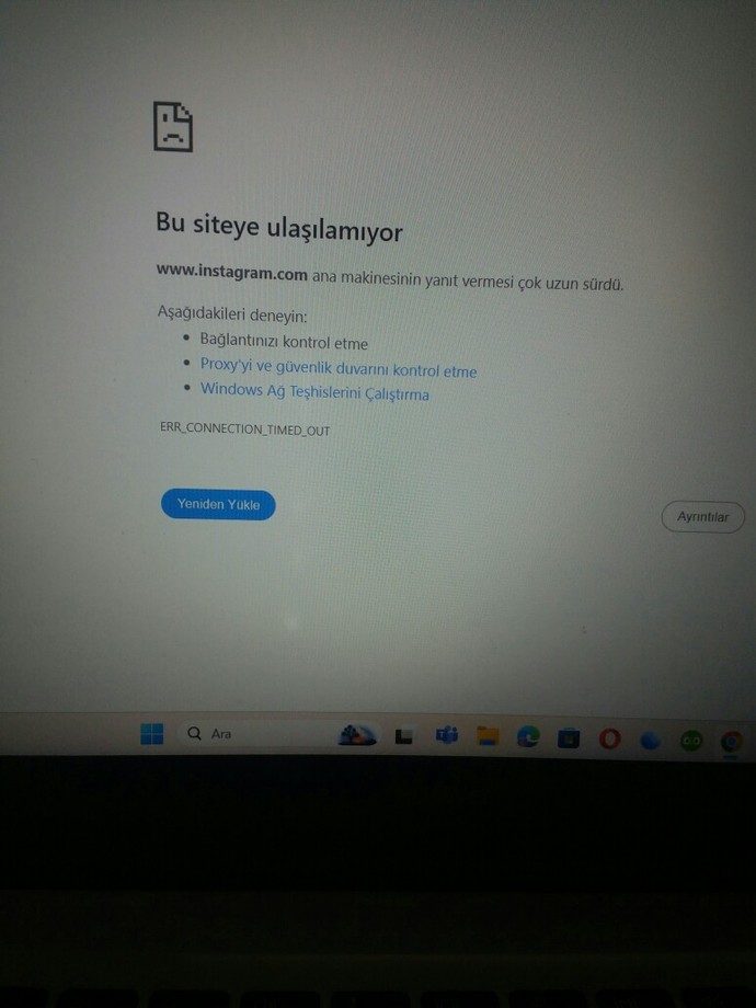 Instagram bugün saat 21:30’dan itibaren aktif hale gelecekmiş. Mutlu oldunuz mu?