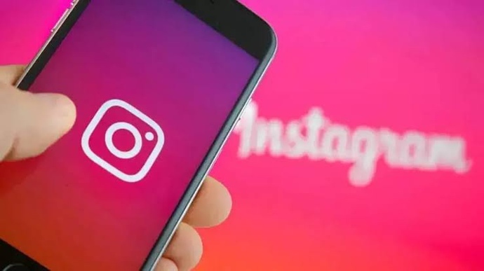 Instagram yeniden açılıyorrr. Herkes iyi mi?