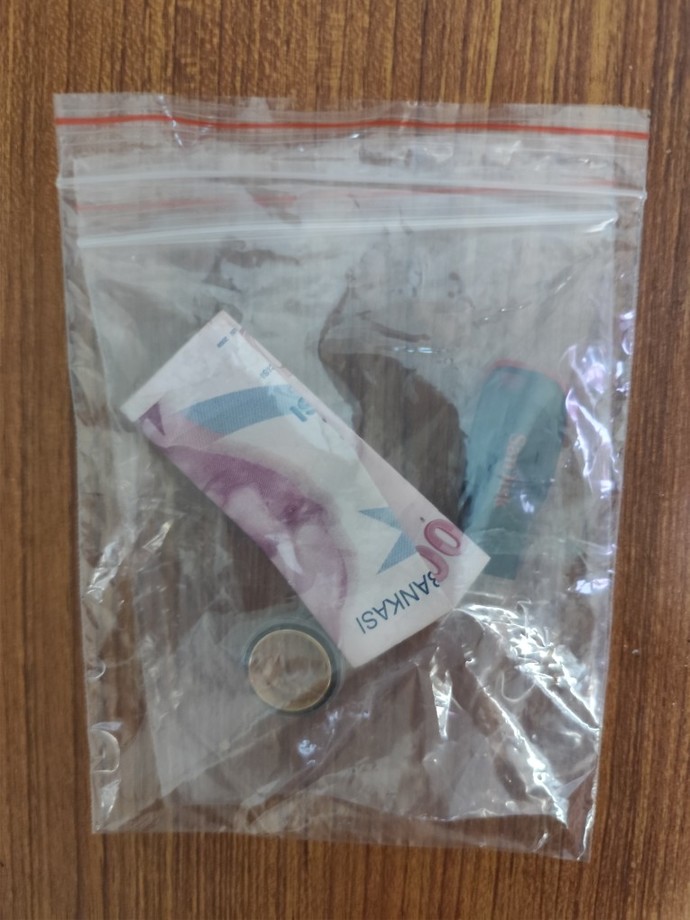 Babanız istemiyor diye sevdiğiniz insanı tek mesajla terkedermisiniz?