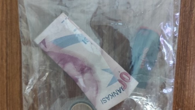 Babanız istemiyor diye sevdiğiniz insanı tek mesajla terkedermisiniz?