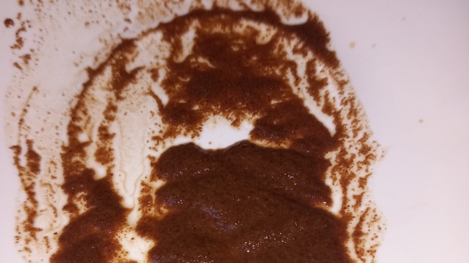 Kahve fali bilenler 1 kerecik bakar misiniz?