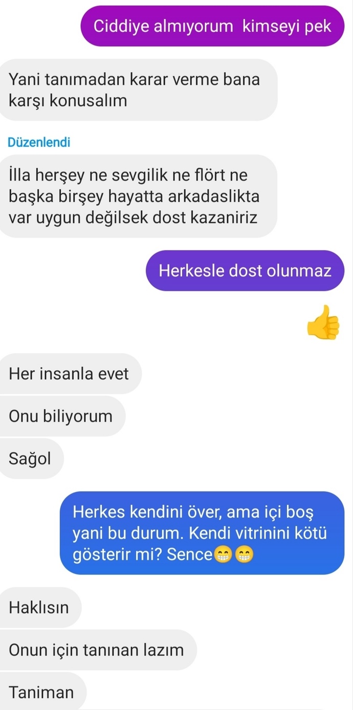Sizce Instagramda flört ve ciddi ilişki olur mu? Dm mesajlarına bakıyordum bakın sohbet nasıl olmuş? ?