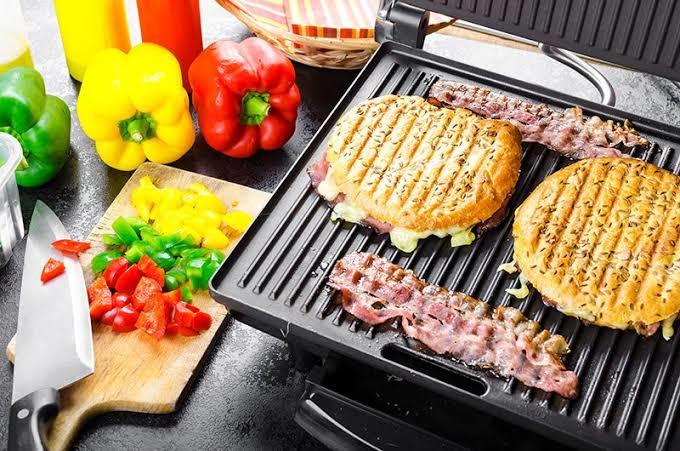 Tost makinesi çeyiz için gerekli mi?
