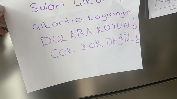 Annem dün cinnete bağlamıştı düzelir mi?