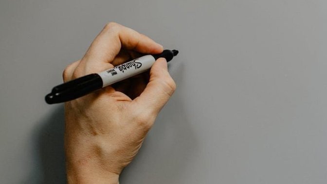 Bugün 13 Ağustos, Dünya Solaklar Günü. Solak mısınız yoksa sağlak mı?