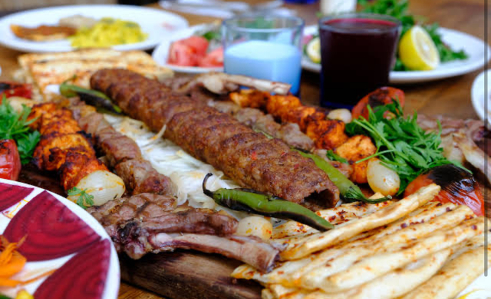 Adana kebap mı, lahmacun mu?