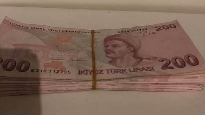 Sizce burada kaç para var?