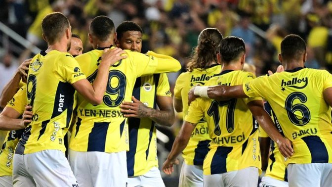 Fenerbahçe'nin hayalleri son anda yıkıldı! Sizce Fenerbahçe'nin Şampiyonlar Ligi hayali ne zaman gerçekleşir?