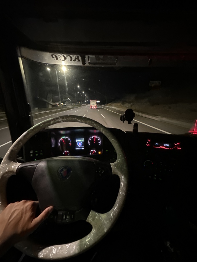 Gece uyumaz sabah kalkmazlar olarak kimler ayakta?😂?