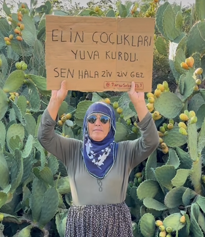 Sublimınal mesaj içerir?
