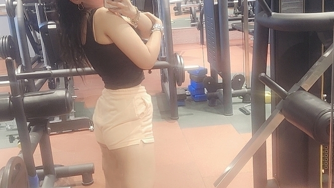 Nasılım sizce 💪🏼💪🏼💪🏼🥰🤣🤣?