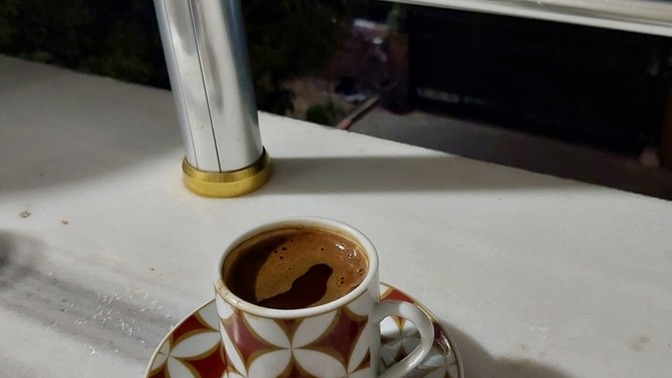 Akşam kahveleri içildi mi?