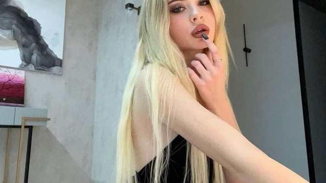Sarı saçların modası geçer mi?