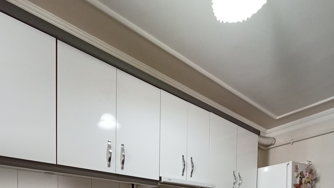 Yeni tuttuğumuz evdeki şu mutfak nasıl sizce?