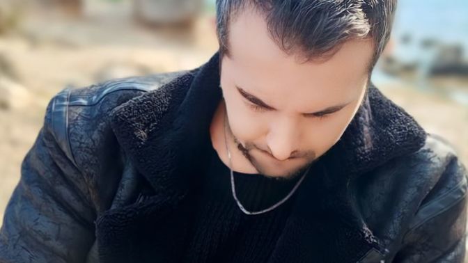 Kimse sorsan melek, kime sorsan çok narin , kimse sorsan başına her şey hep iyi niyetten bir kere de aynaya mi baksaniz acaba?