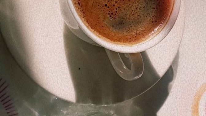 Yemek de yaparim salçayla göbek de atarım kalçayla. Kahvem nasıl olmuş ☕?