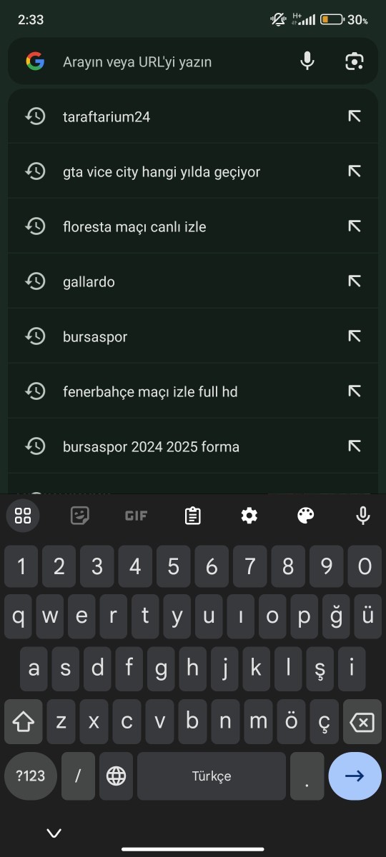 Arama kısmında çıkan bu geçmişi nasıl silebiliriz?