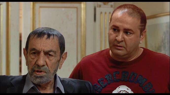 Usta Oyuncu Aydemir Akbaş hayatını kaybetti! Aydemir Akbaş denilince aklınıza ilk gelen film hangisi?