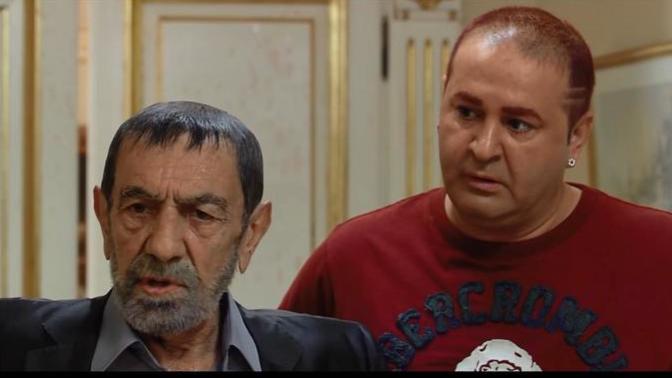Usta Oyuncu Aydemir Akbaş hayatını kaybetti! Aydemir Akbaş denilince aklınıza ilk gelen film hangisi?