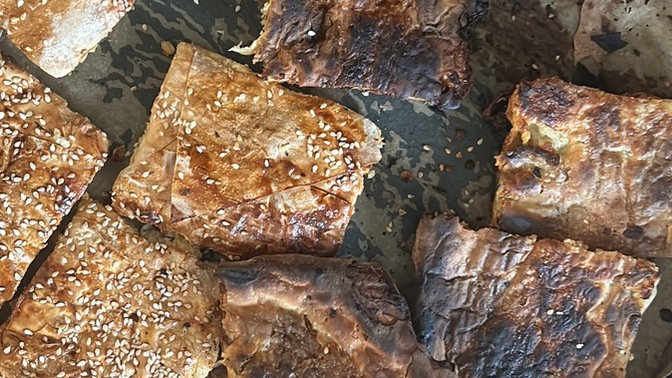Bu börek yanmişmi?