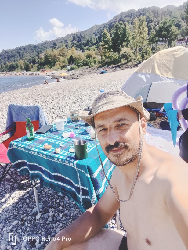 Soslu floto gece balık yemeye devam var mı böyle zevklerinin peşinden koşan?