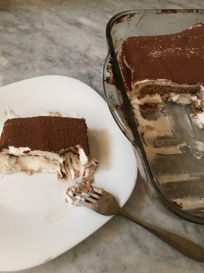 Kahve yanına tiramisu sever misiniz?