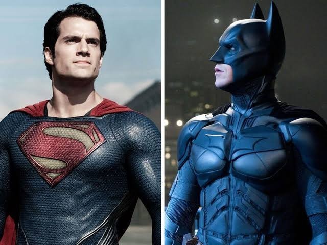 Superman mı daha karizma Batman mı?