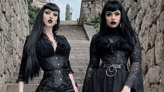 Sizce Gotik tarz çekici mi?