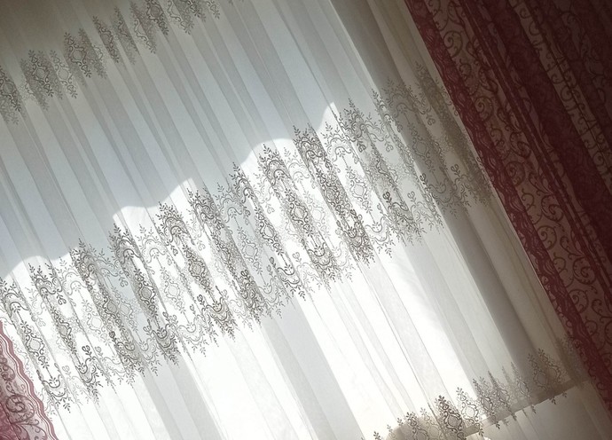 Aydınlık ortamda uyuyabiliyor musun?