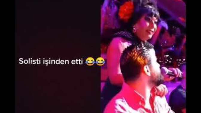 Bazı amatör seslerin, tanınmış sanatçılardan çok daha yetenekli olduğunu bir tek ben mi düşünüyorum?
