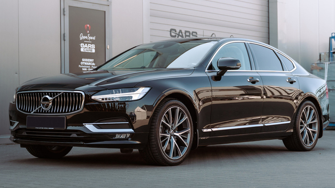 Volvo, son gümrük vergileri nedeniyle Türkiye’deki sedan modellerinin satışına son verdi. Araba alacak maddi gücünüz var mı?