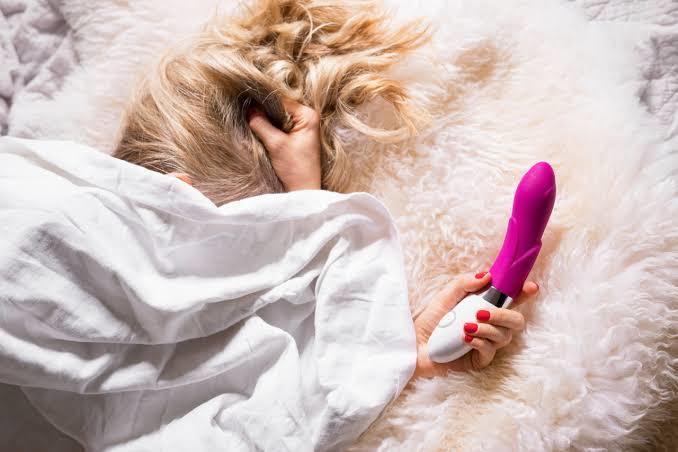 Vajinaya penis girmesiyle başka bir materyal girmesi neden aynı etkiyi yaratmaz?
