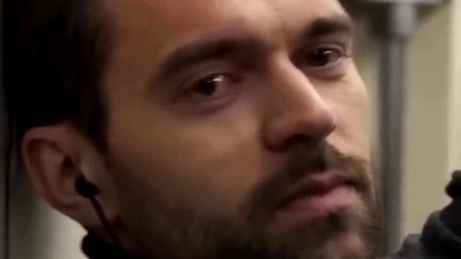 Şu filmin adını bilen var mı?