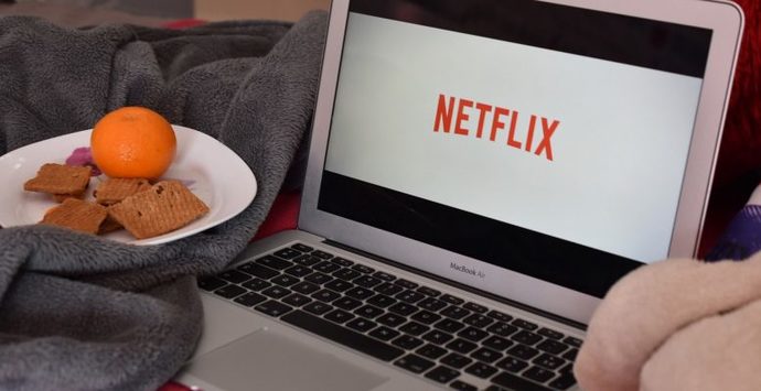 Dizi-film izlemeyi keyifli mi buluyorsunuz yoksa sıkıcı mı?