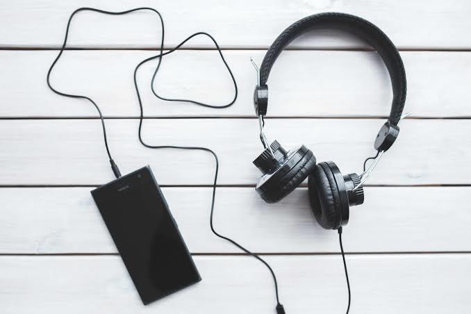 Müzik dinleme