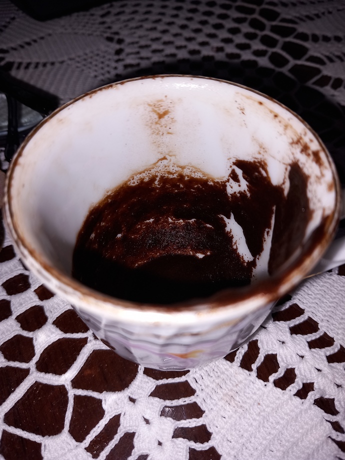 Lutfen biri de falima bakar mi?