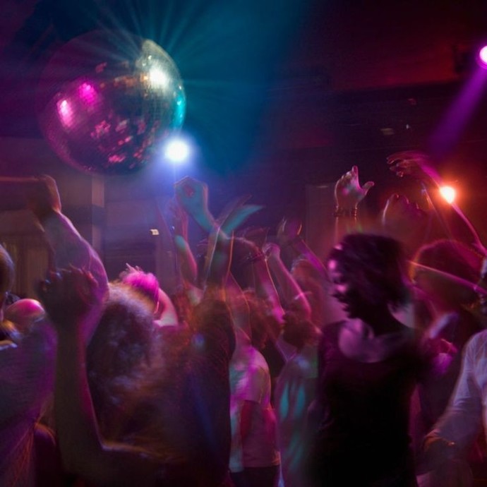 Hayatınızda kaç defa disko/bar gibi yerlere gittiniz?