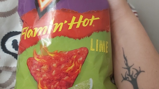 Acılı cips sever misiniz?
