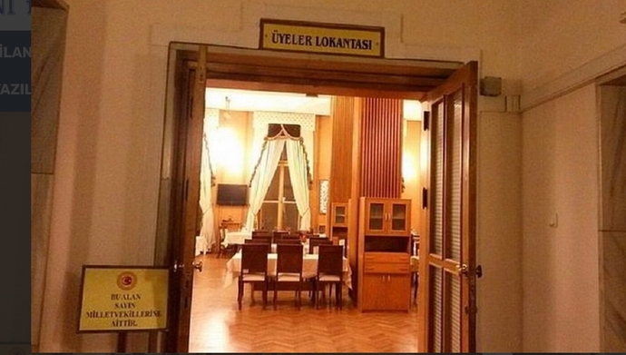 Meclis Lokantasında 5 çeşit yemeğin yalnızca 121 TL olması sosyal medya gündeminde! En son gittiğiniz yerde siz ne ödediniz?