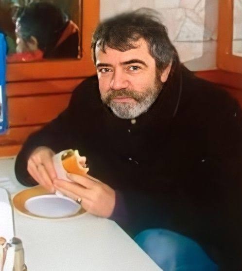 Dışarıda tost yiyor musunuz?