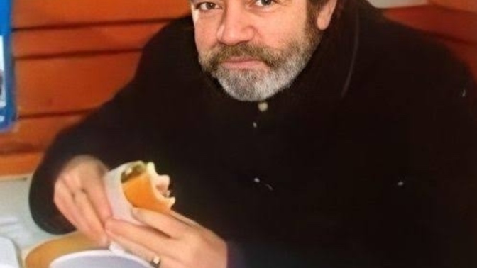 Dışarıda tost yiyor musunuz?