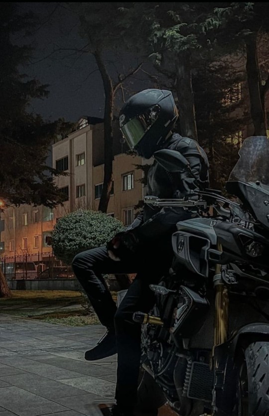 En son hangi fotoyu çektiniz gösterin bakam?
