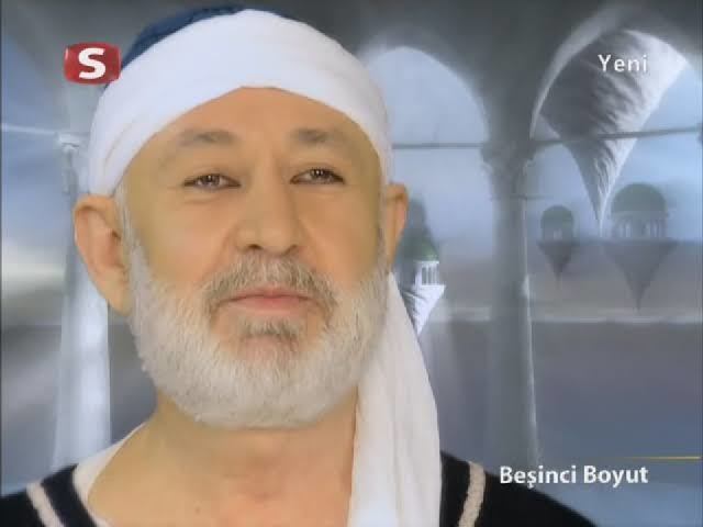 Sen melek misin, şeytan mı?