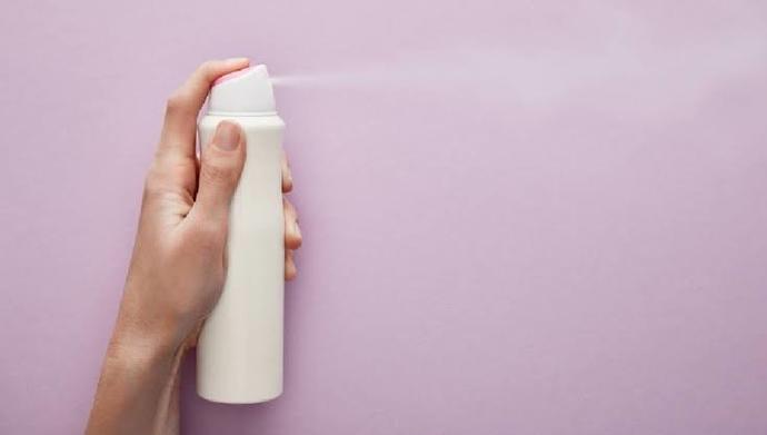 Pudralı deodorant mı, pudrasız deodorant mı?