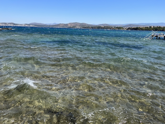 Havuz mu 💦 deniz mi 😂🌊?