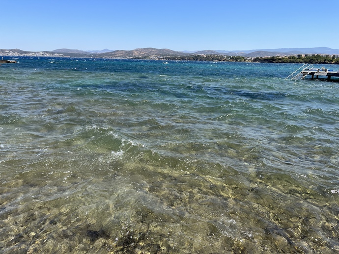 Havuz mu 💦 deniz mi 😂🌊?