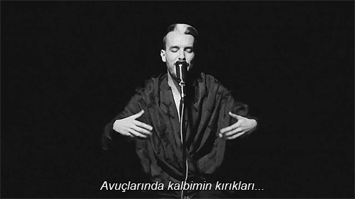 Cem Adrian Konser Turnesi yarın başlıyor! Şehrinize geldiğinde konserine gidecek misiniz?