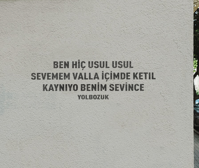 Sevince nasıl biri oluyorsun?