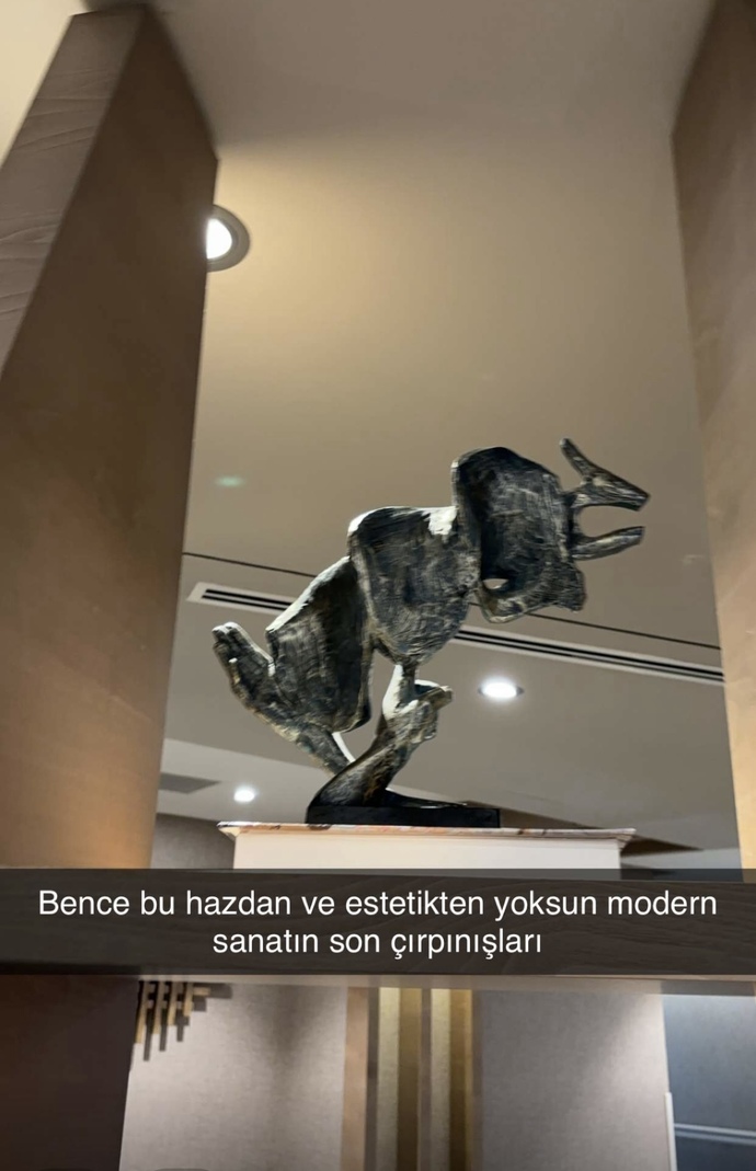 Siz Fotoğrafta Neler Görüyorsunuz?